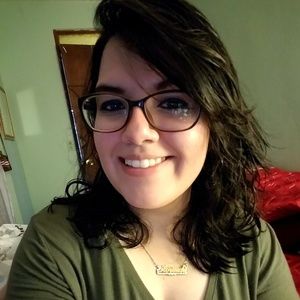 Meet your Posher, Glorimar